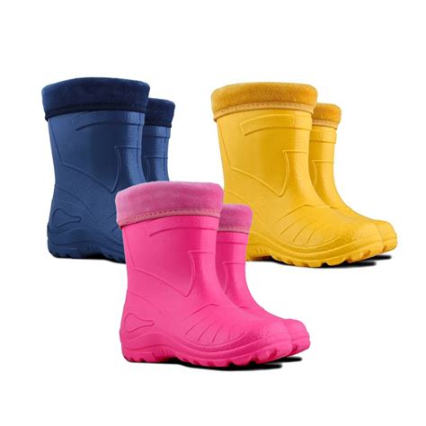 lightweight wellies for toddlers.